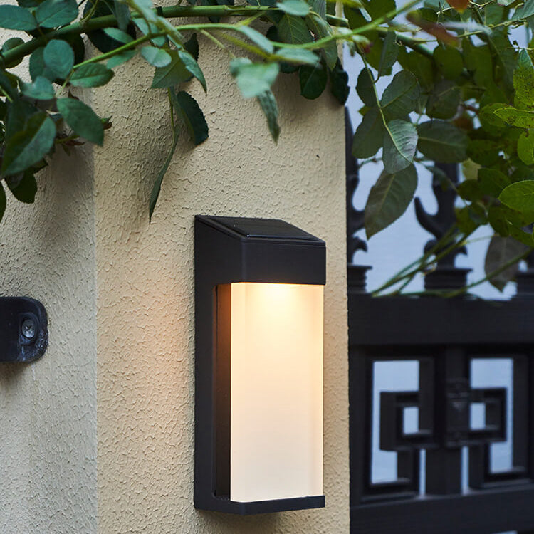 Solar Outdoor Wall Light for Garden and Patio, Black Metal Glass Shade