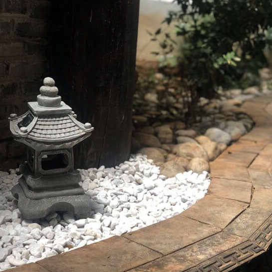 Solar Powered Resin Pagoda Garden Light in Stone Finish