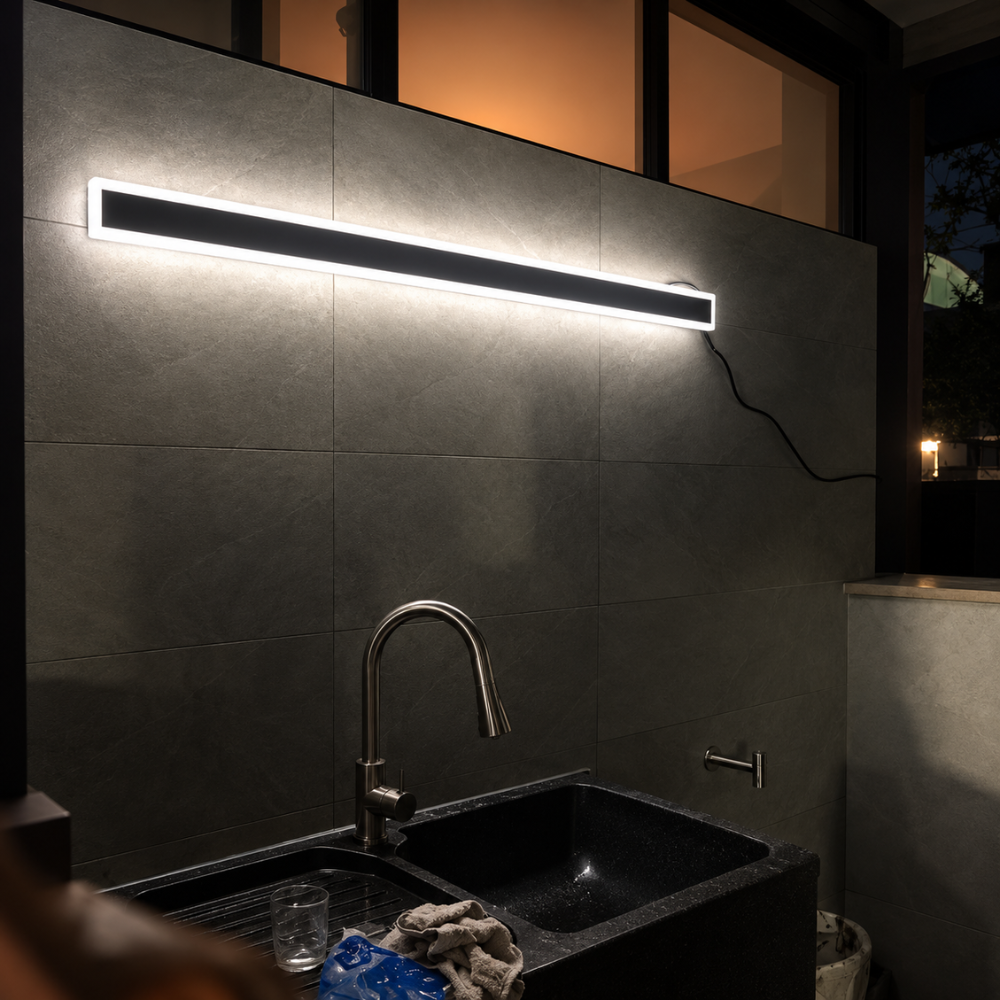 Architectural Vertical LED Wall Light Black Indoor Outdoor Lighting