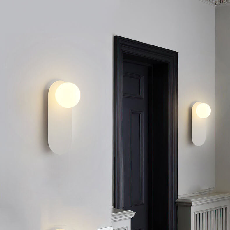 Minimalist Nordic Wall Sconce with Globe Shade for Soft Bedroom Lighting
