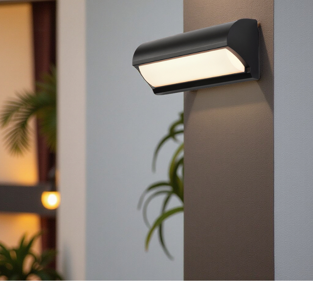 Black Rectangular LED Outdoor Wall Light For Exterior Illumination