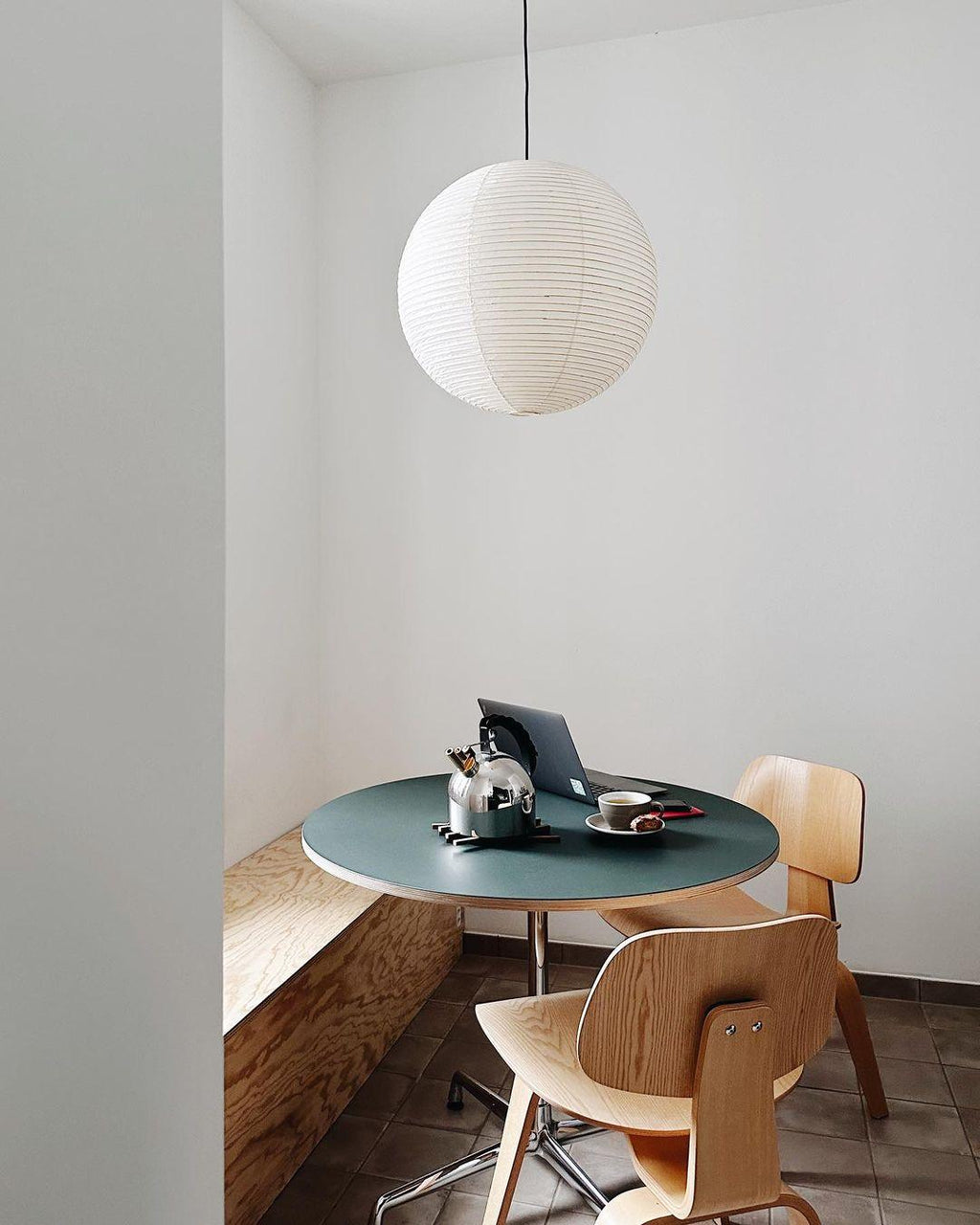 Japanese Inspired Paper Pendant Lamp for Soft Ambient Lighting