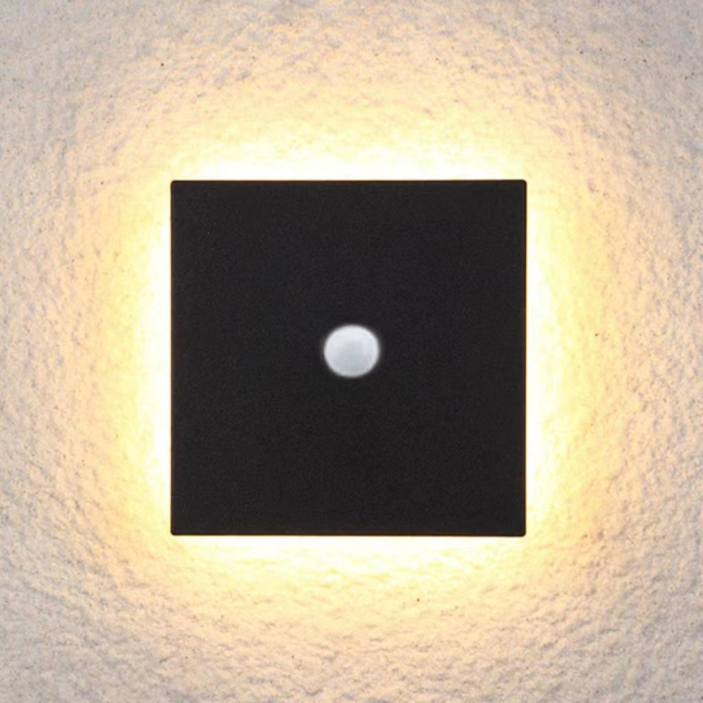 Dimmable LED Globe Wall Sconce, Modern Metal Bedroom Lighting Fixture