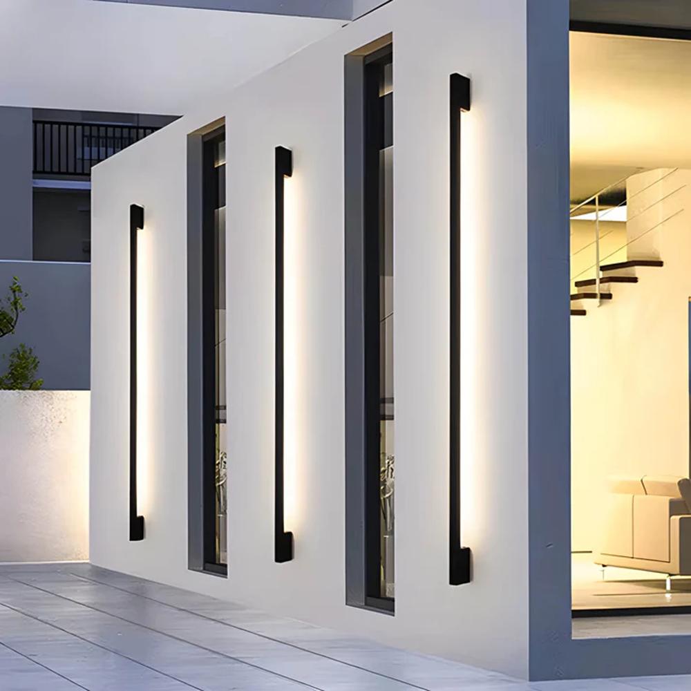 Vertical LED Outdoor Wall Light for Exterior Wall Illumination