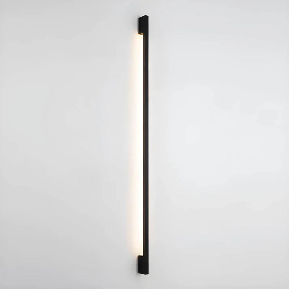 Vertical LED Outdoor Wall Light for Exterior Wall Illumination