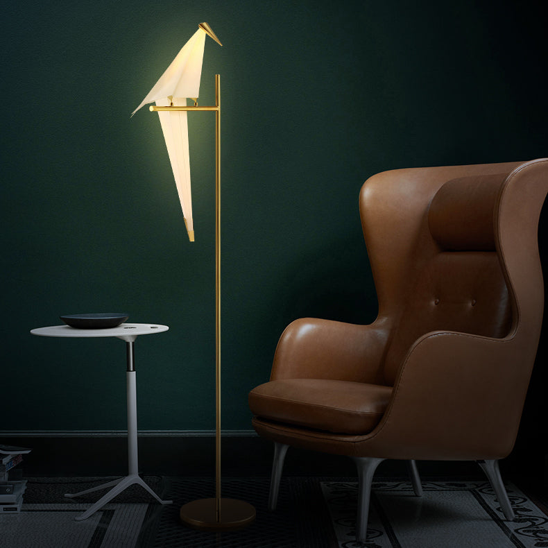 Origami Bird Table Lamp with Magnetic Metal Stand for Ambient Lighting
