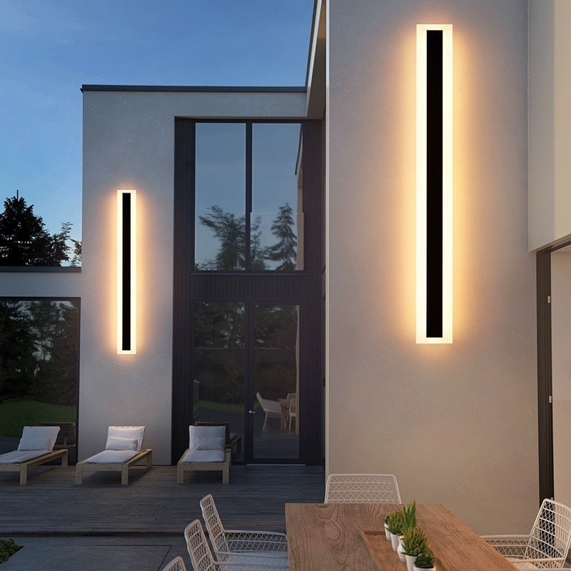 Modern Outdoor Integrated LED Wall Light With Warm Glow