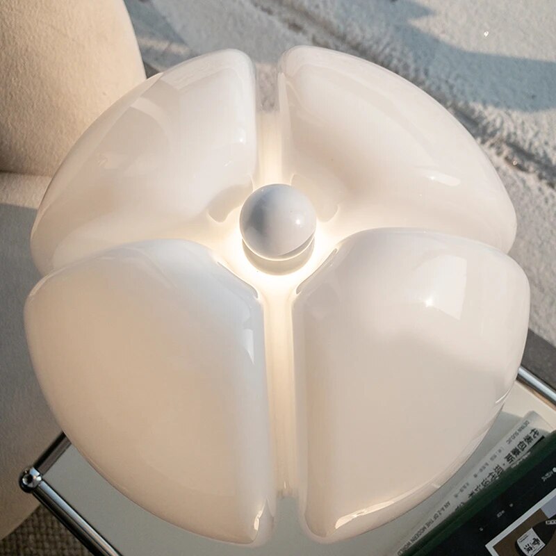 Modern Flower Design LED Table Lamp for Warm Ambient Lighting