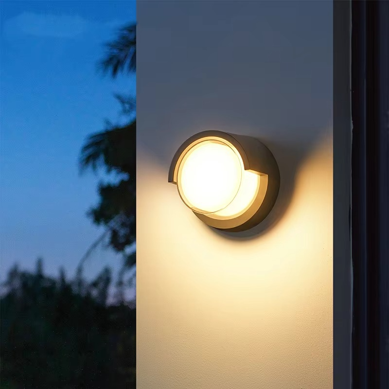 Solar Motion Sensor Outdoor Wall Lamp for Security Lighting