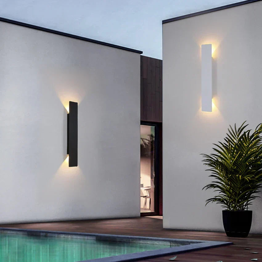 Waterproof LED Strip Outdoor Wall Lamp for Architectural Lighting