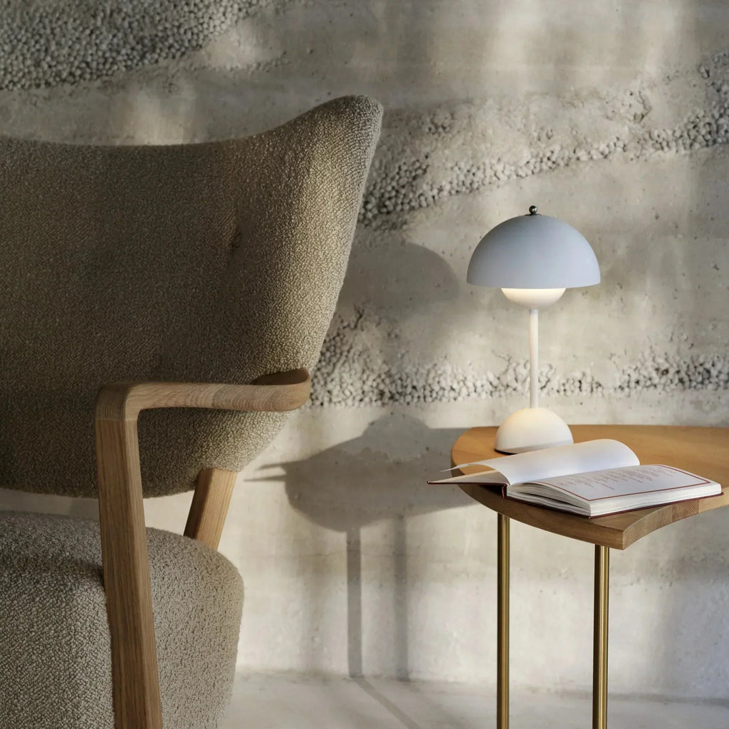 Retro Mushroom Table Lamp for Ambient Indoor Lighting