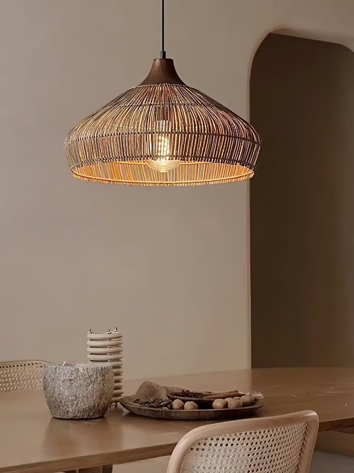 Woven Rattan Pendant Light Fixture for Ambient Indoor Lighting