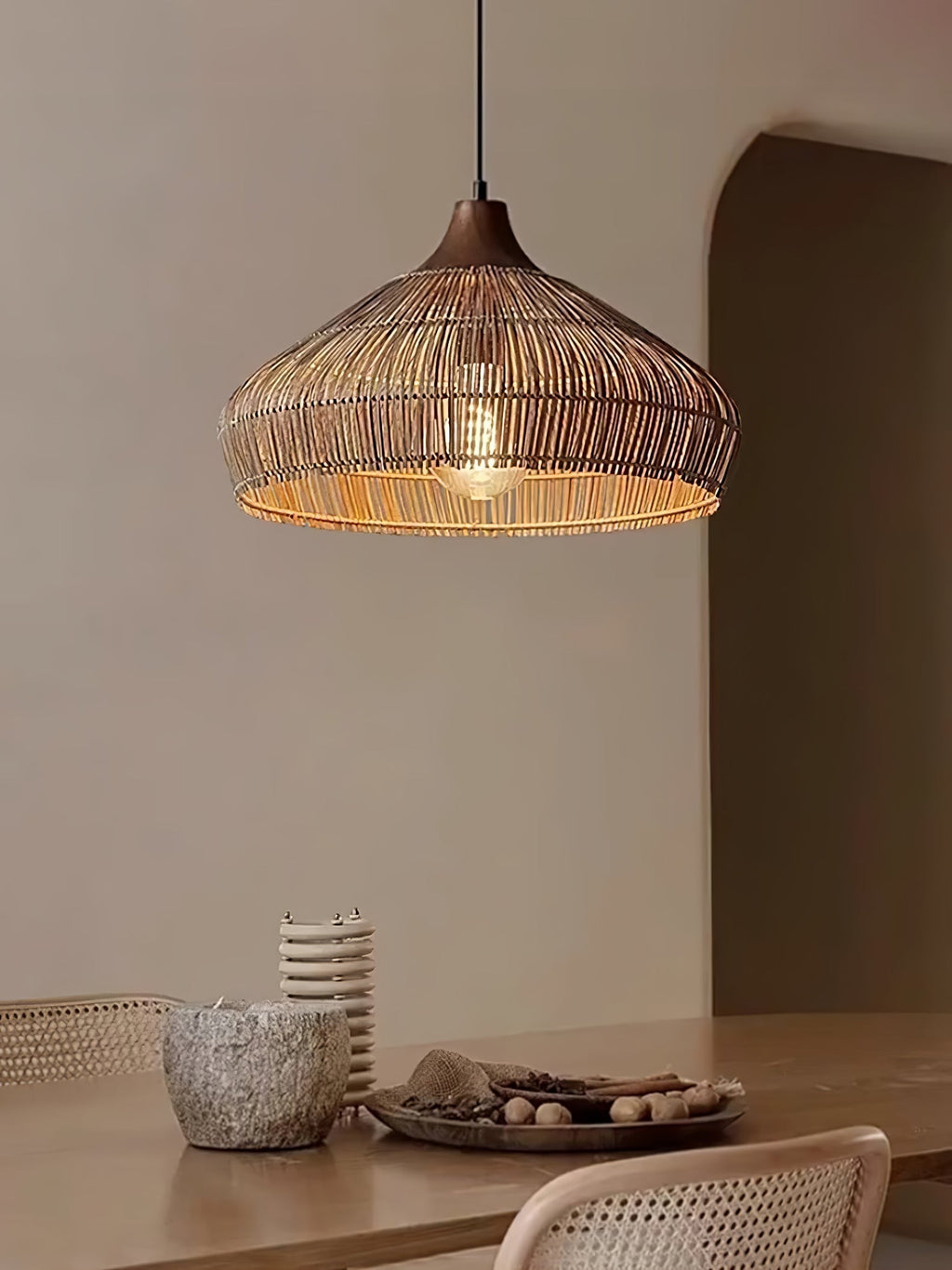 Woven Rattan Pendant Light Fixture for Ambient Indoor Lighting