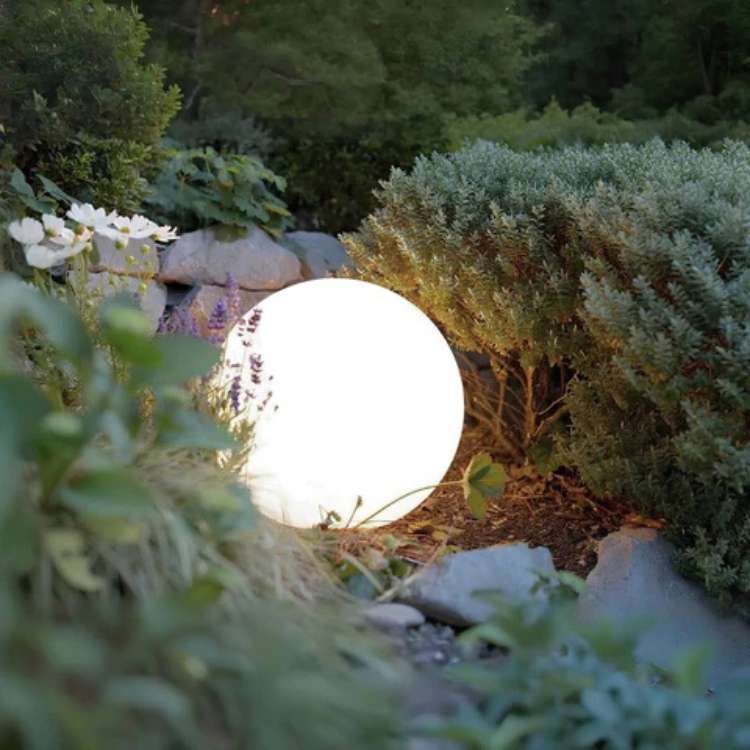 Rechargeable Spherical Outdoor Garden Lights With Remote Color Control