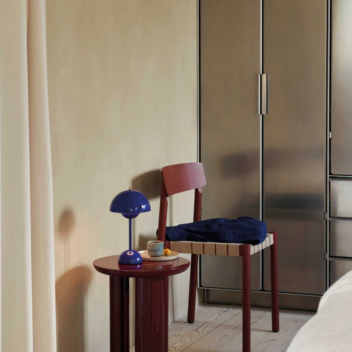 Retro Mushroom Table Lamp for Ambient Indoor Lighting