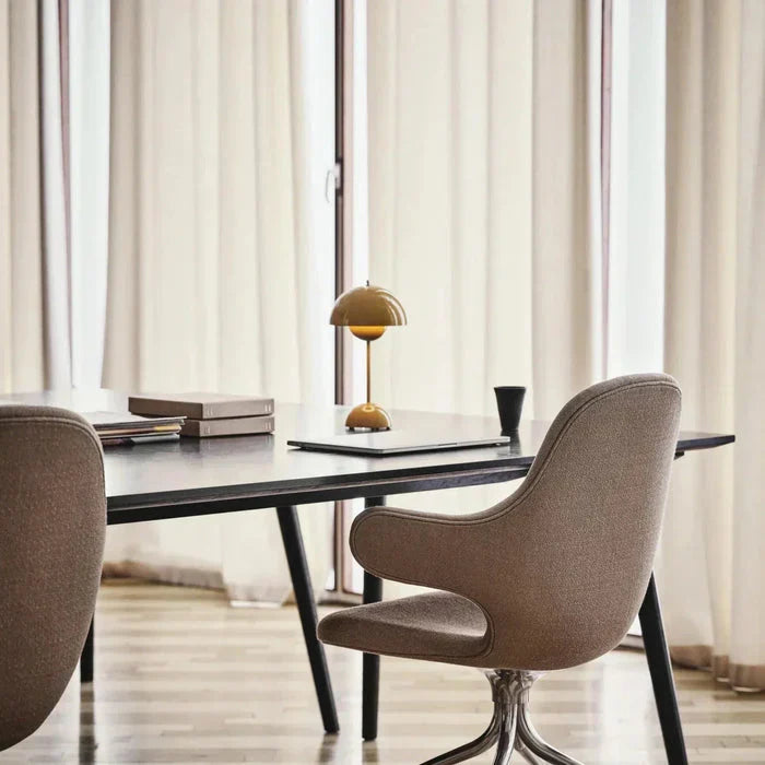 Minimalist Wireless Table Lamp for Cordless Indoor Accent Lighting